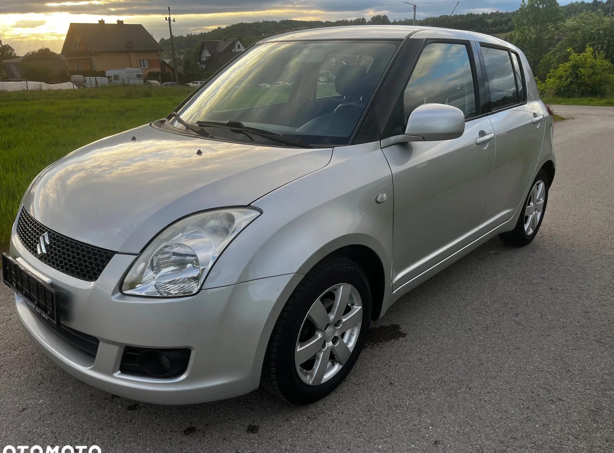 małopolskie Suzuki Swift cena 17999 przebieg: 143000, rok produkcji 2009 z Kargowa